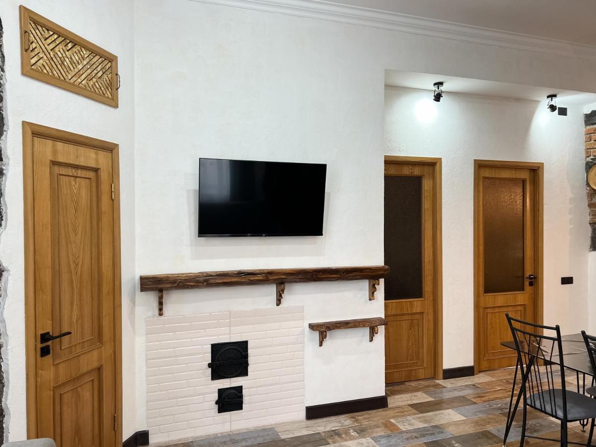 Aros Apartment Gyumri Extérieur photo